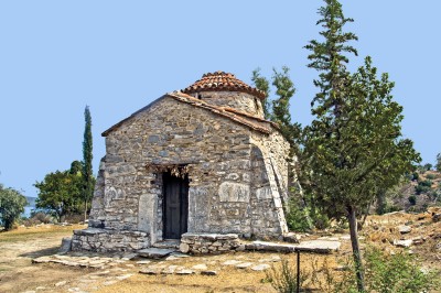 Βυζαντινός ναός Ταξιαρχών